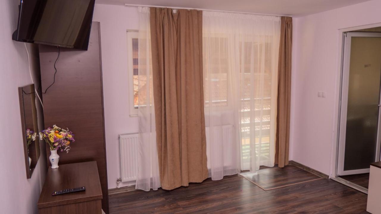 Casa Horea Deva Ngoại thất bức ảnh