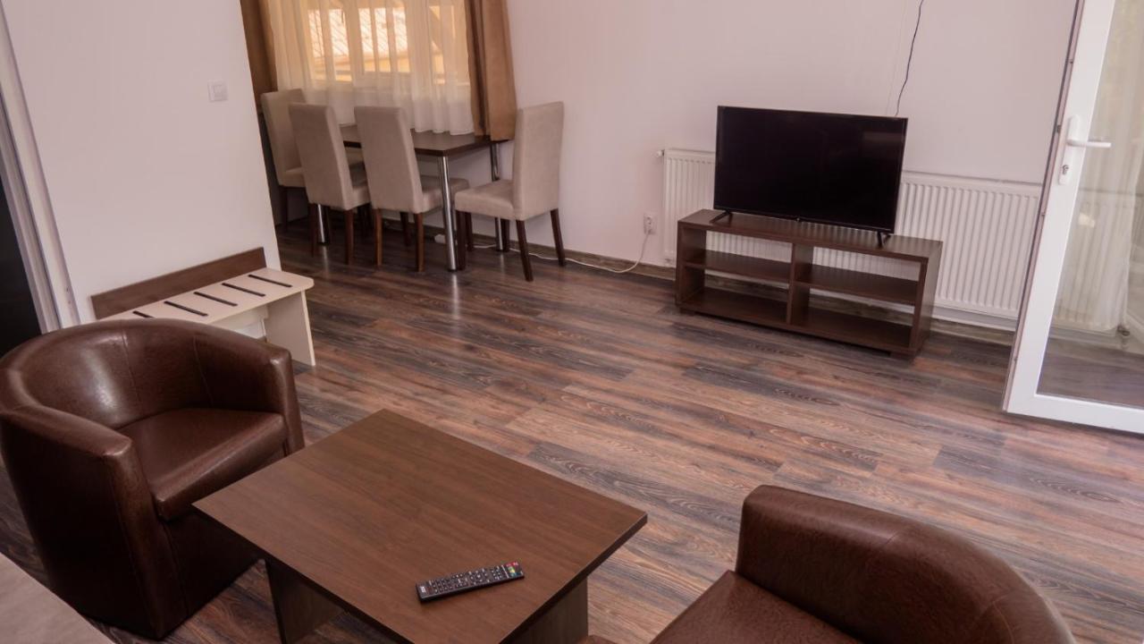 Casa Horea Deva Ngoại thất bức ảnh